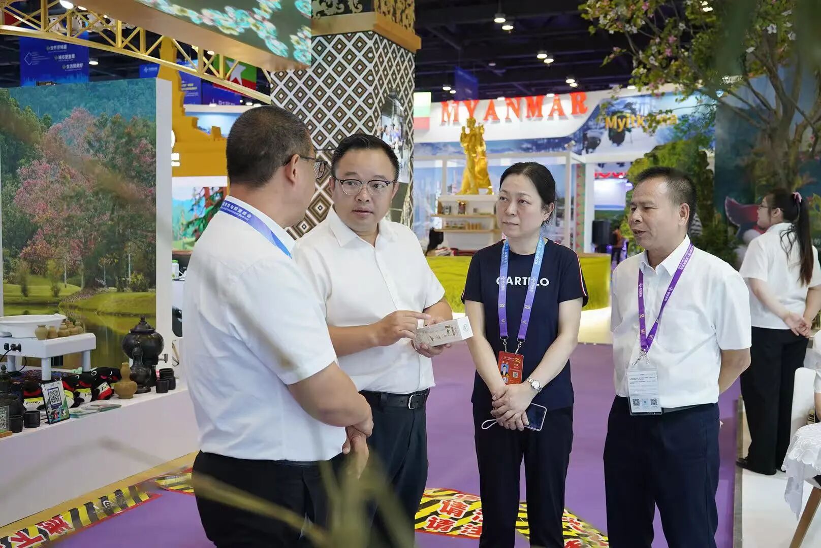 fe59a6c1056245f07d537be5b50ca95d.jpg fe59a6c1056245f07d537be5b50ca95d.jpg